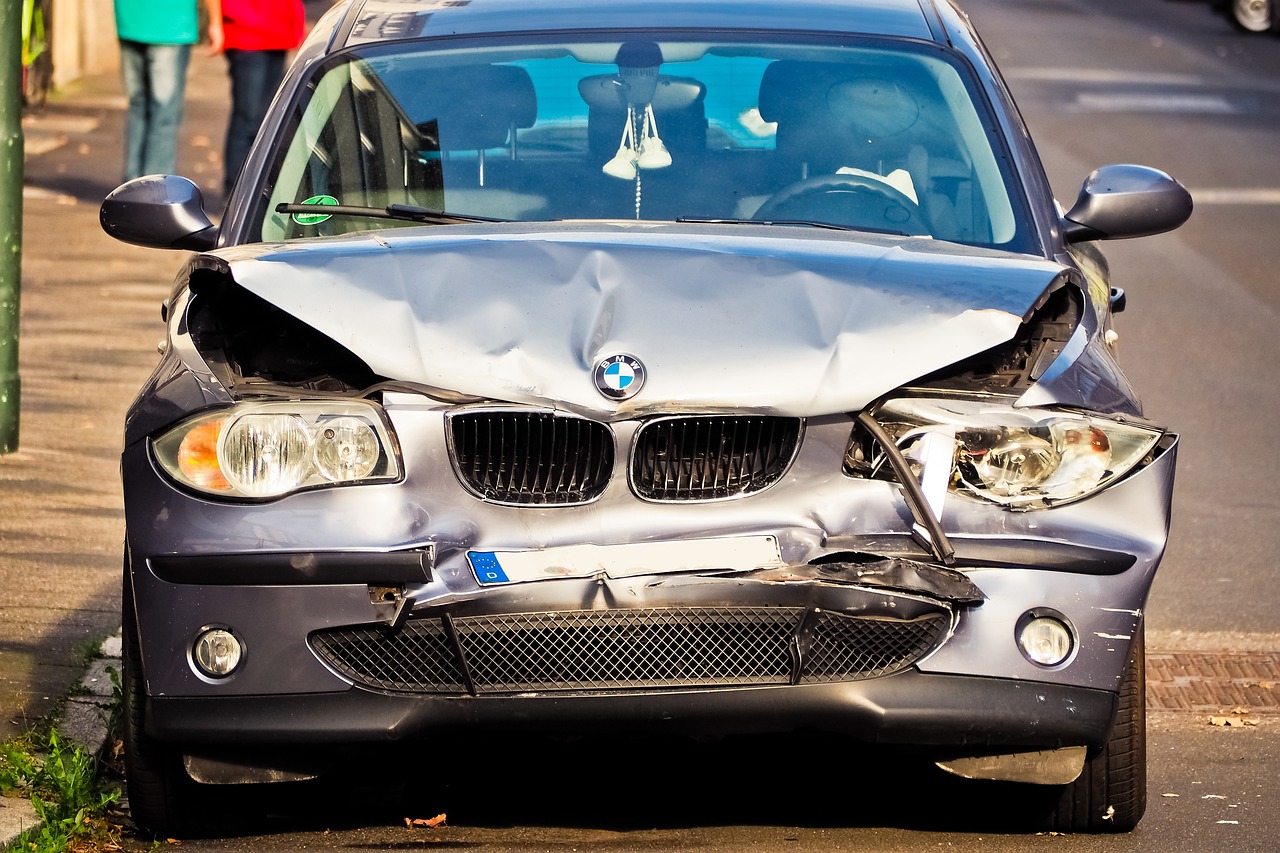Tips to Avoid Car Accidents on the Road and What to Do When One Occurs