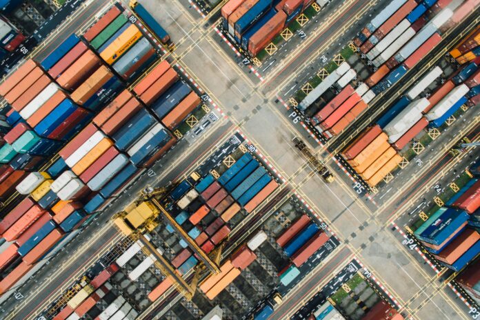 Shipping & Logistics