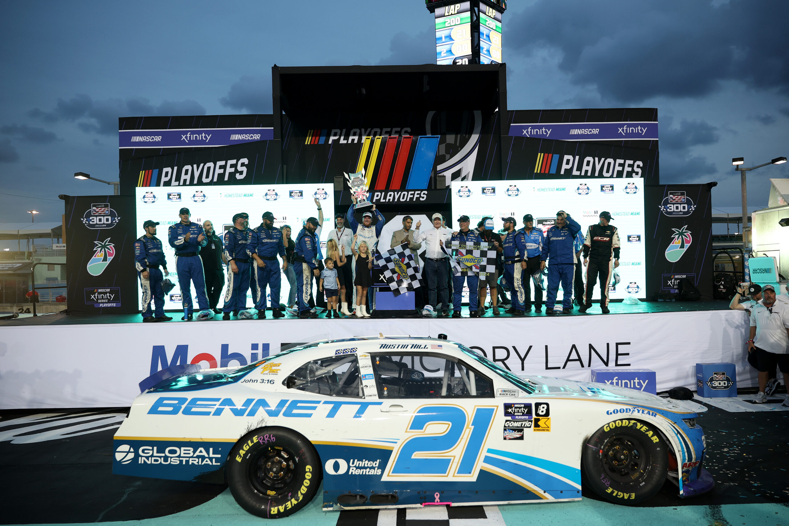 Austin Hill clinches first Championship 4 berth with dominant victory at Homestead