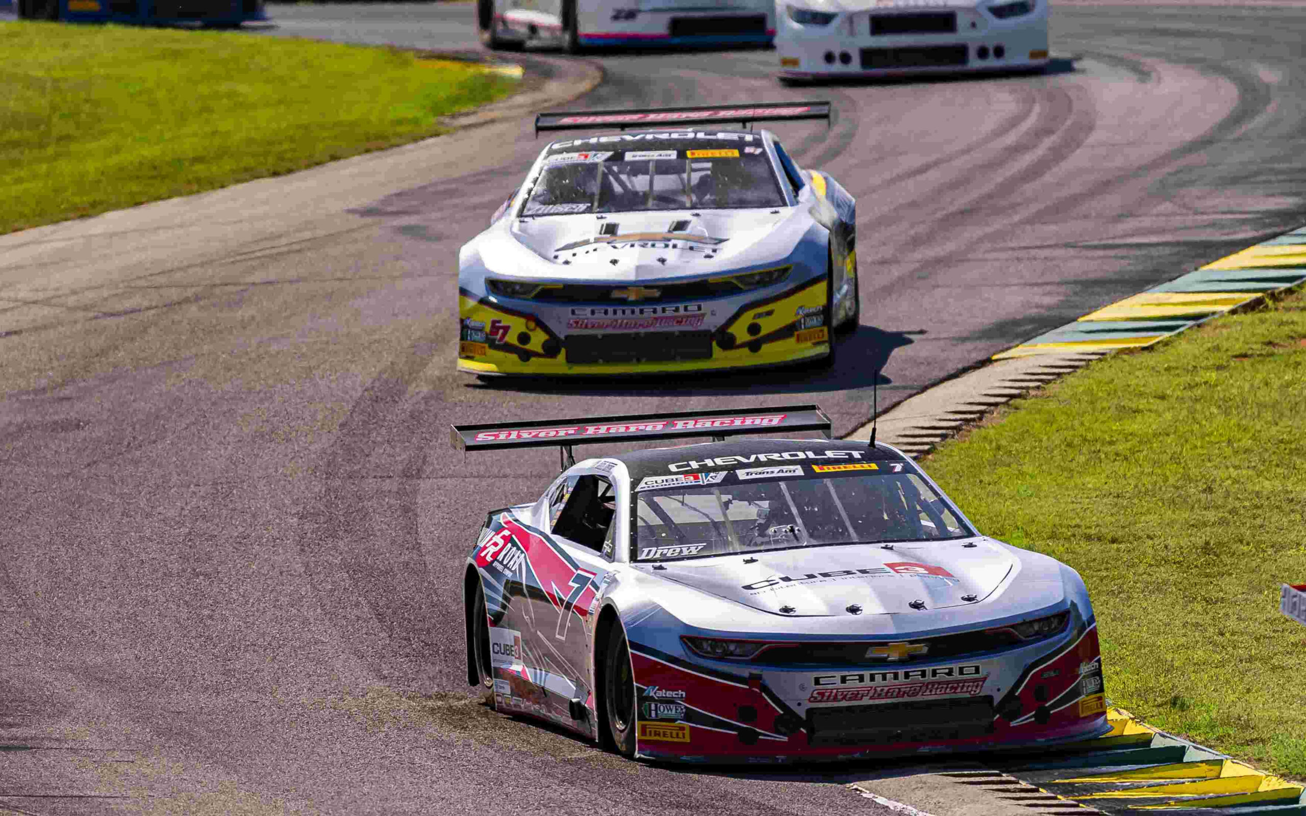 Three-Pack of Strong Silver Hare Runs at VIR