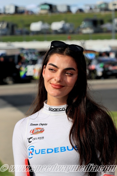 Toni Breidinger joins TRICON Garage for first full-time Truck campaign in 2025