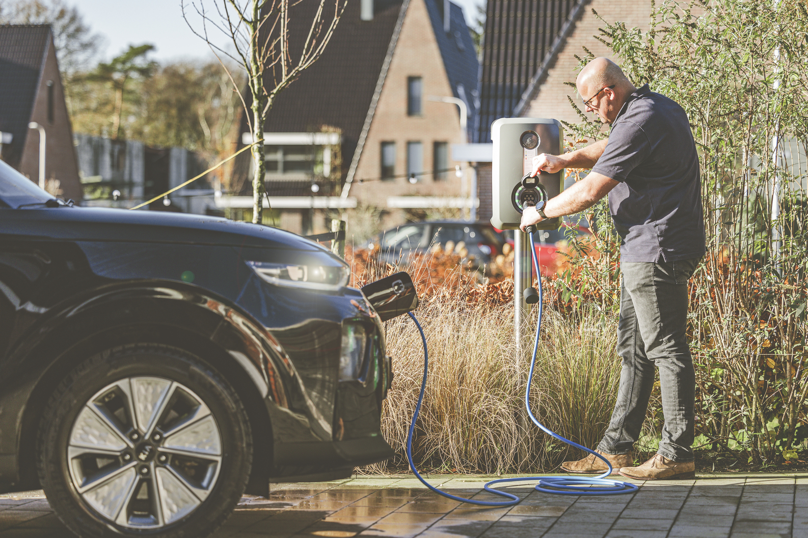 French Car Revolution: From Renault Zoe to Modern EVs