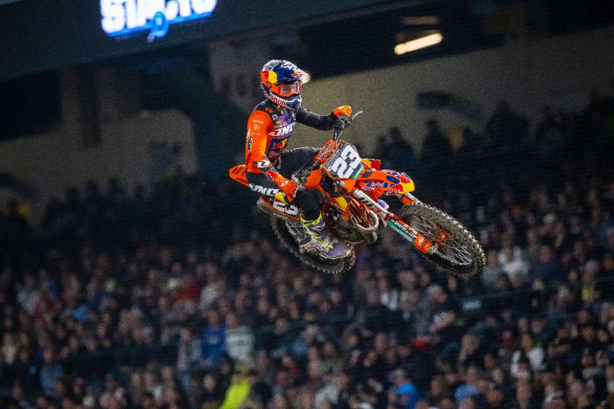 Second place 250SX Class, Western Regional 250SX Class Champion - Photo Credit: Feld Motor Sports, Inc.