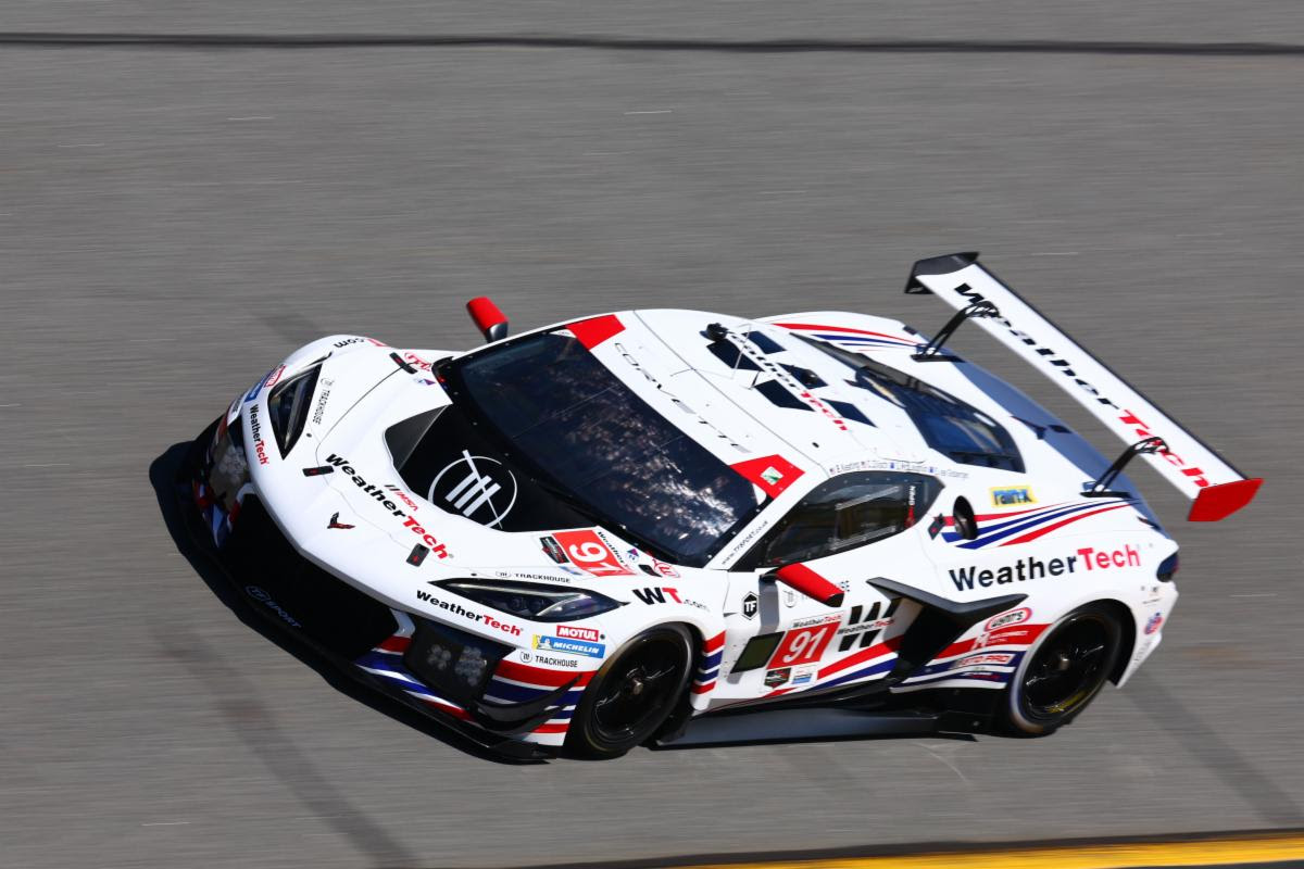 CORVETTE RACING AT DAYTONA Stage Set for Rolex 24