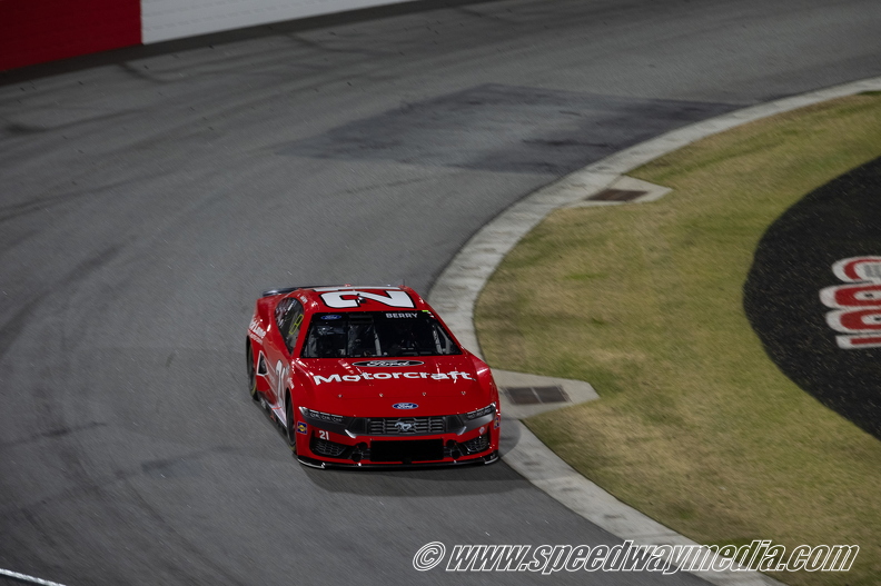 Berry Races His Way Into The Cook Out Clash And Finishes 13th