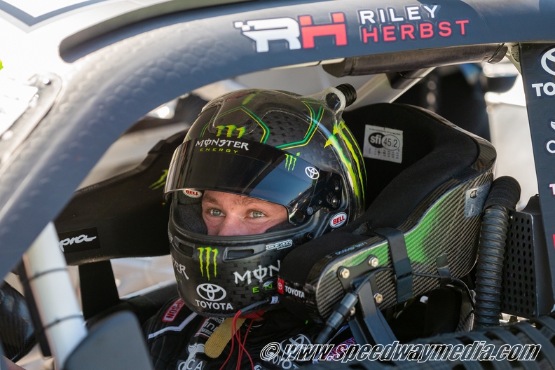 Riley Herbst rejoins Joe Gibbs Racing for four-race Xfinity deal in 2025