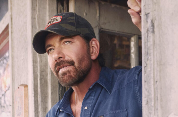 East Tennessee native Rodney Atkins to perform