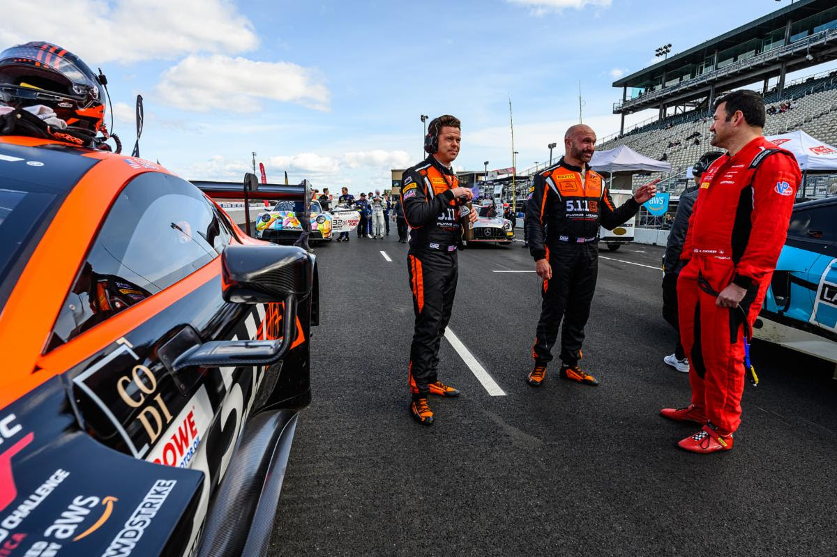 Flying Lizard Motorsports Opens 2025 SRO and McLaren Efforts at Sonoma Raceway