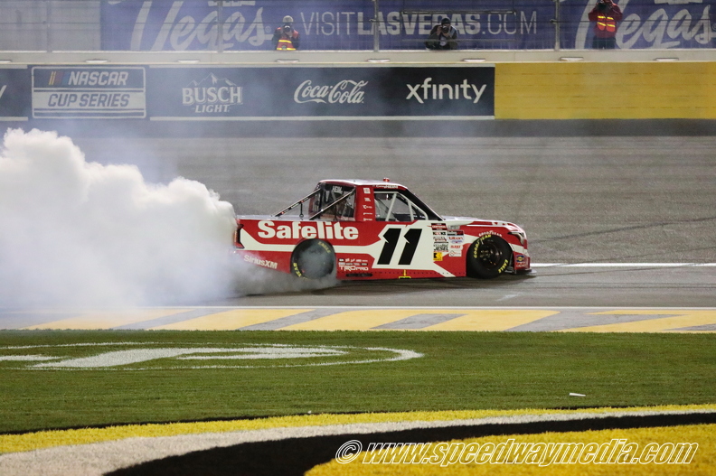 Corey Heim rallies for wild, rain-delayed Truck victory at Las Vegas