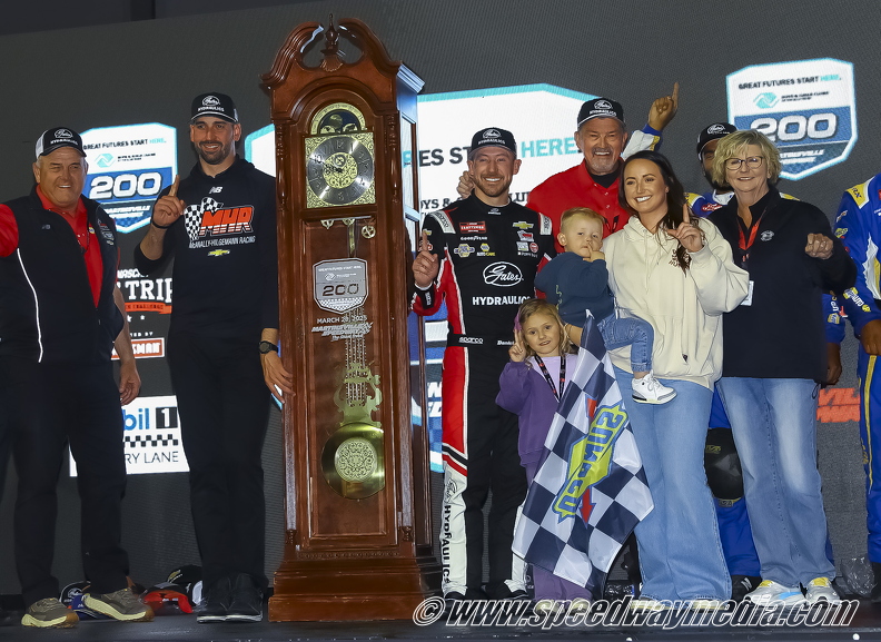 Daniel Hemric scores first Truck career victory at Martinsville; nabs first Triple Truck Challenge bonus