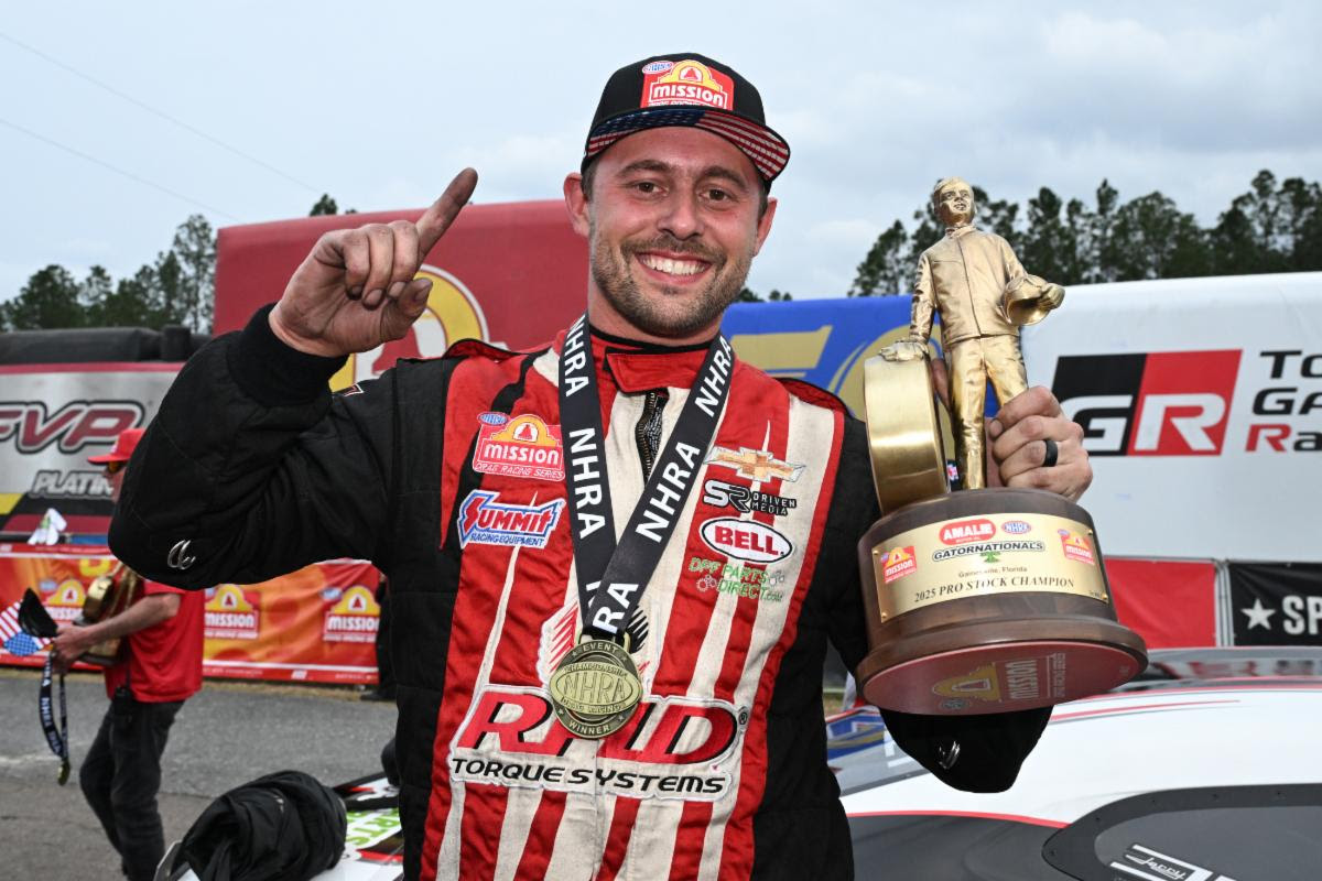 PRO STOCK’S DALLAS GLENN LOOKS FOR FIRST PHOENIX WIN THIS WEEKEND AFTER SUCCESS IN GAINESVILLE