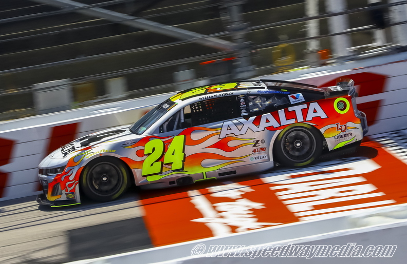 William Byron leads 243 laps, finishes second at Darlington