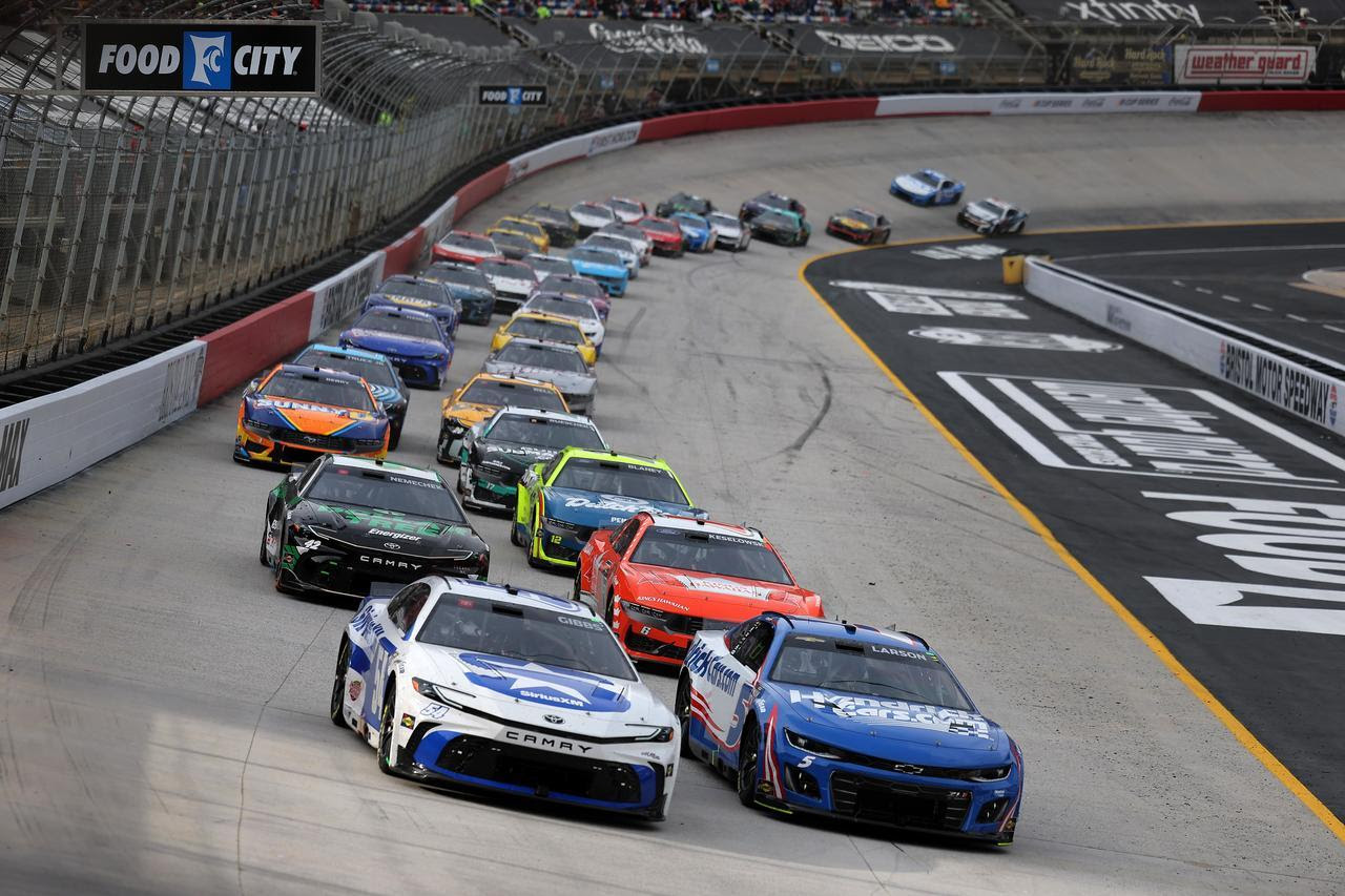Will it be tire-management or wide open speed at Bristol during the Food City 500?