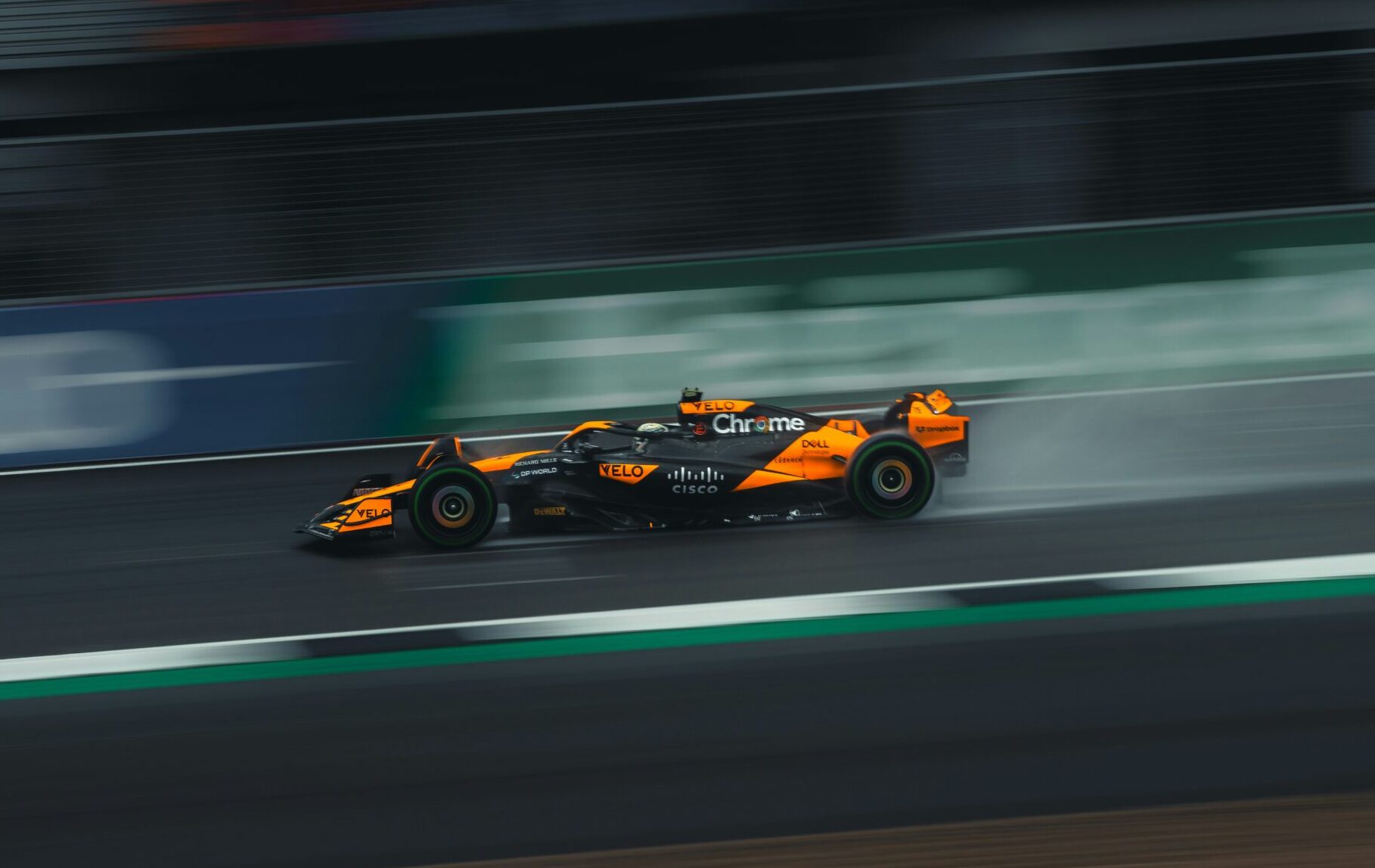 Up-to-date Guide to Motorsports Betting: NASCAR and Formula 1