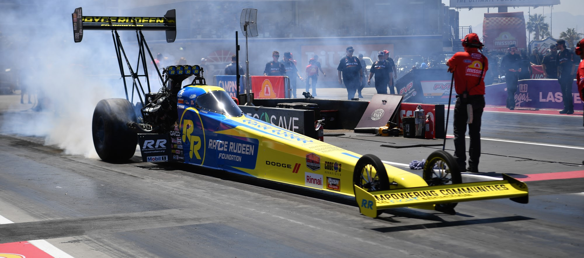 Tony Stewart Eyes NHRA History At American Rebel Light NHRA 4-Wide Nationals