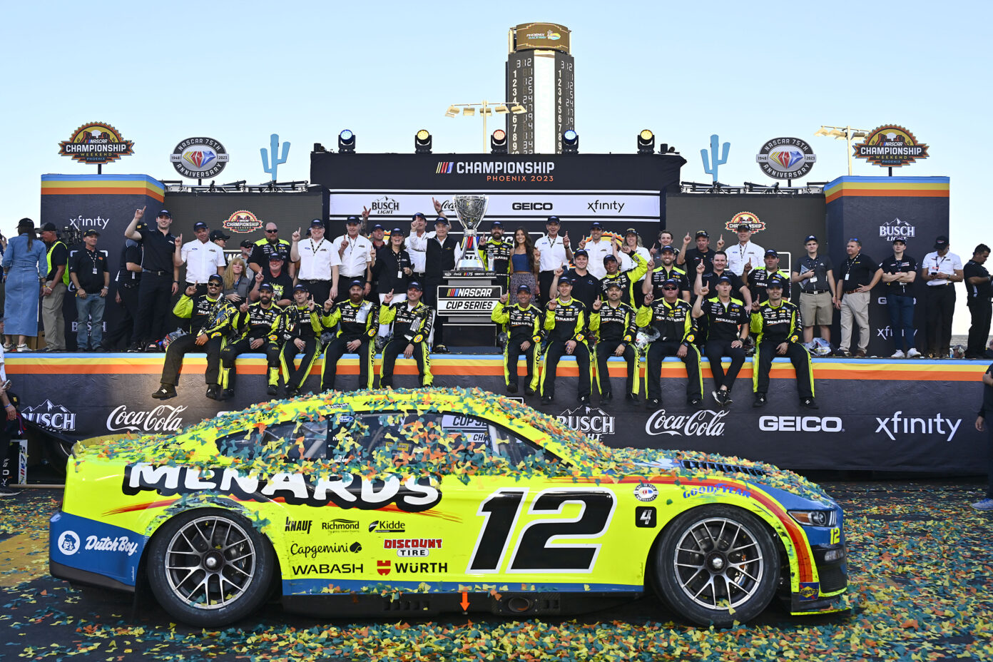 Nascar Engine Roush ROUSH YATES ENGINES CELEBRATES HISTORIC 200TH NASCAR CUP SERIES POINTS ...
