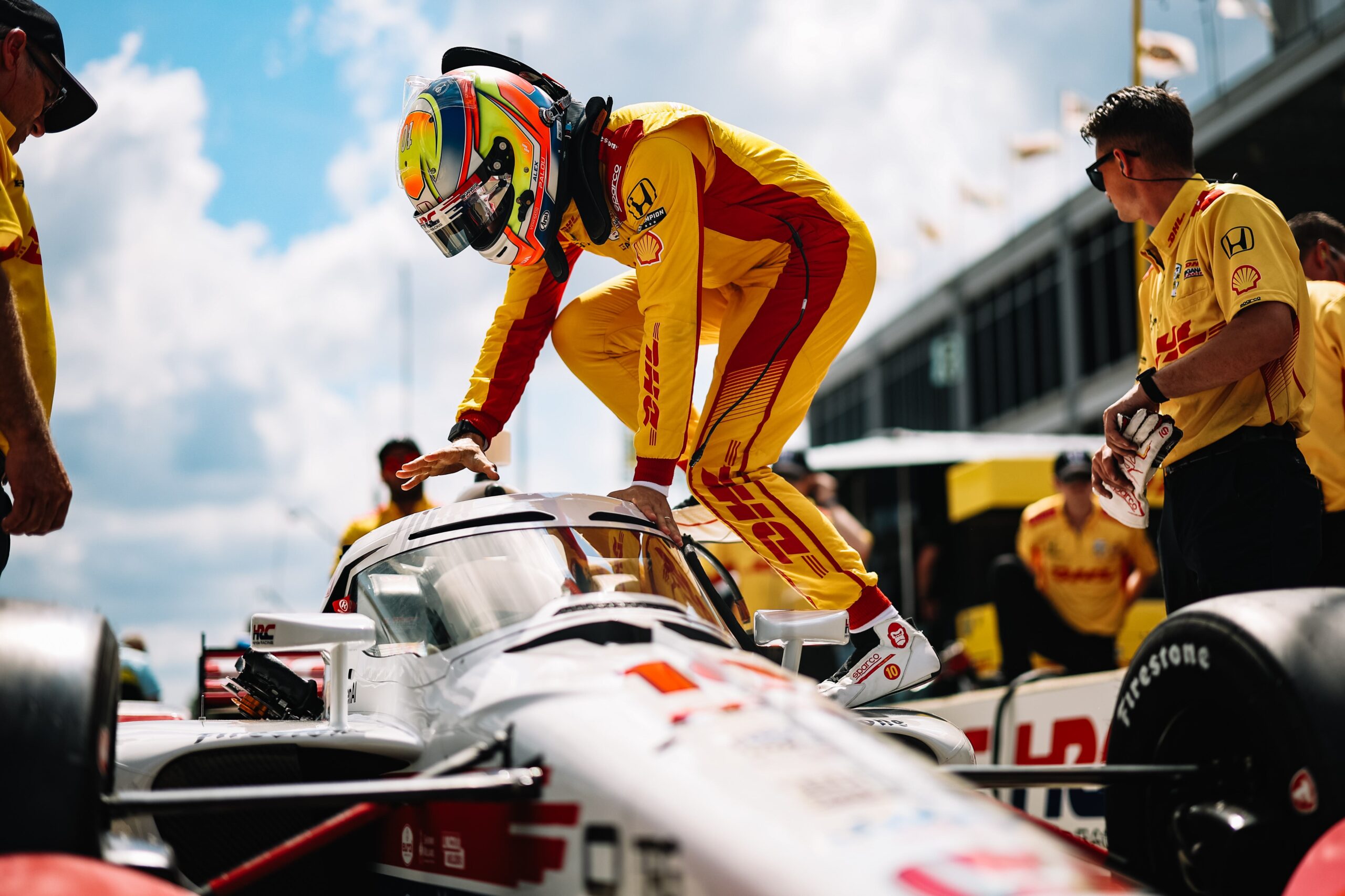 Alex Palou wins pole for Sunday’s race at Barber