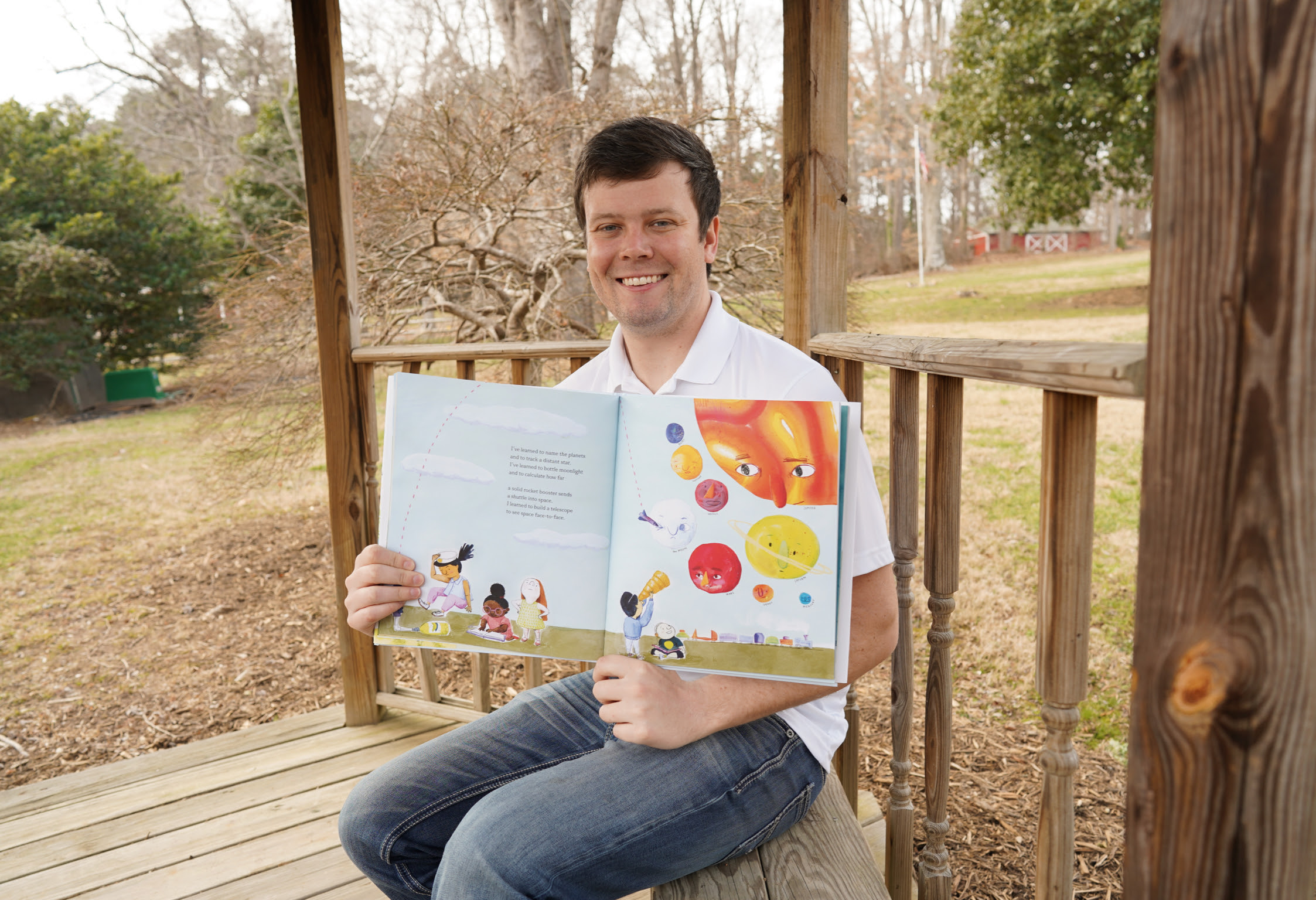ERIK JONES PARTNERS WITH ZIGAZOO FOR SOCIAL MEDIA WELLNESS MONTH AND BEYOND