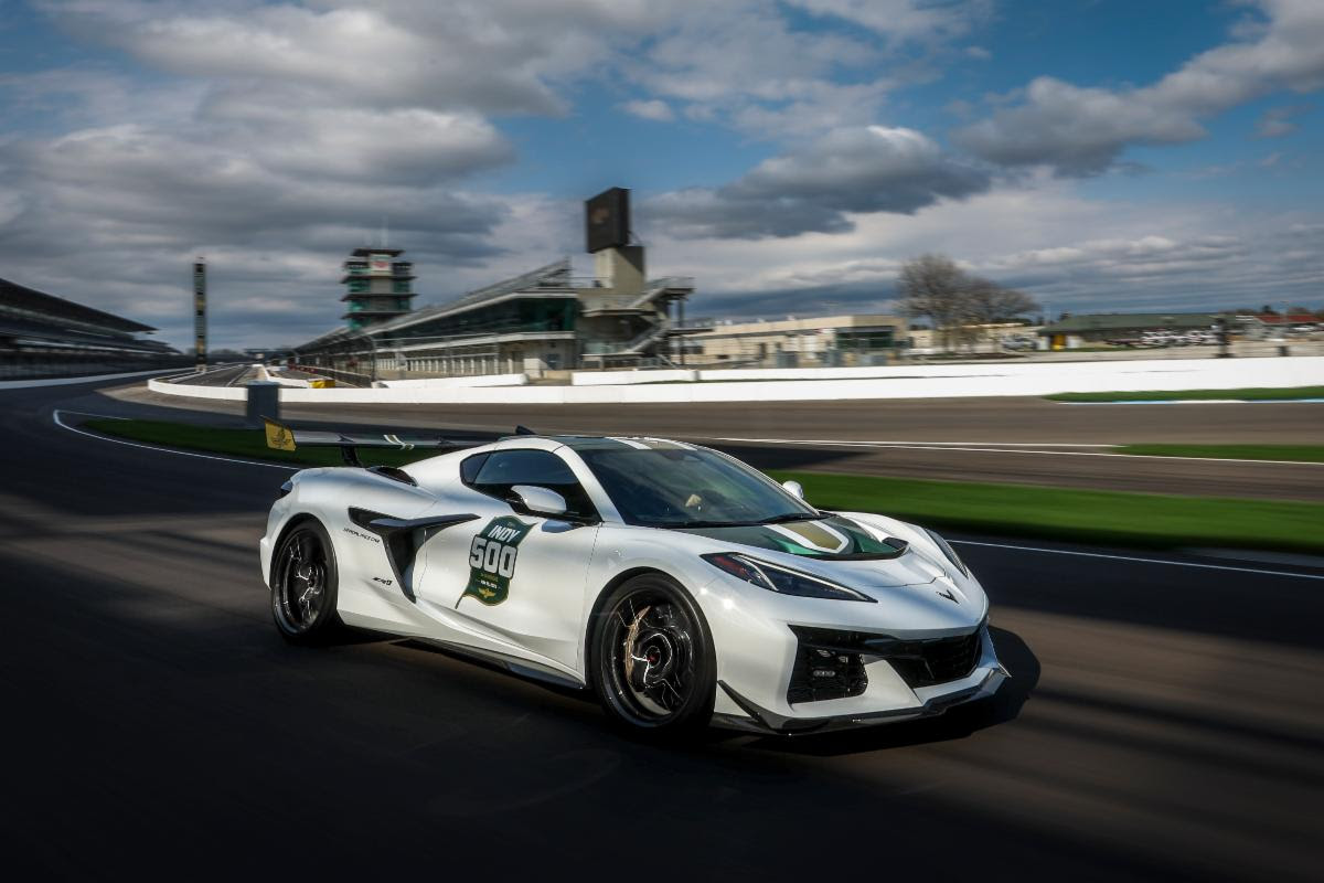 CHEVROLET IN INDYCAR AT THE INDIANAPOLIS 500: RACE ADVANCE
