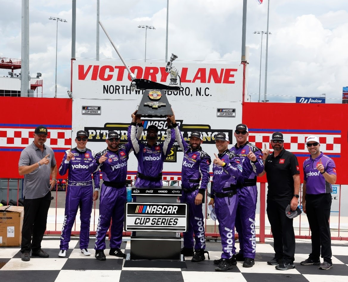 Pit Crews Battle for $100,000 During NASCAR Pit Crew Challenge Presented by Mechanix Wear