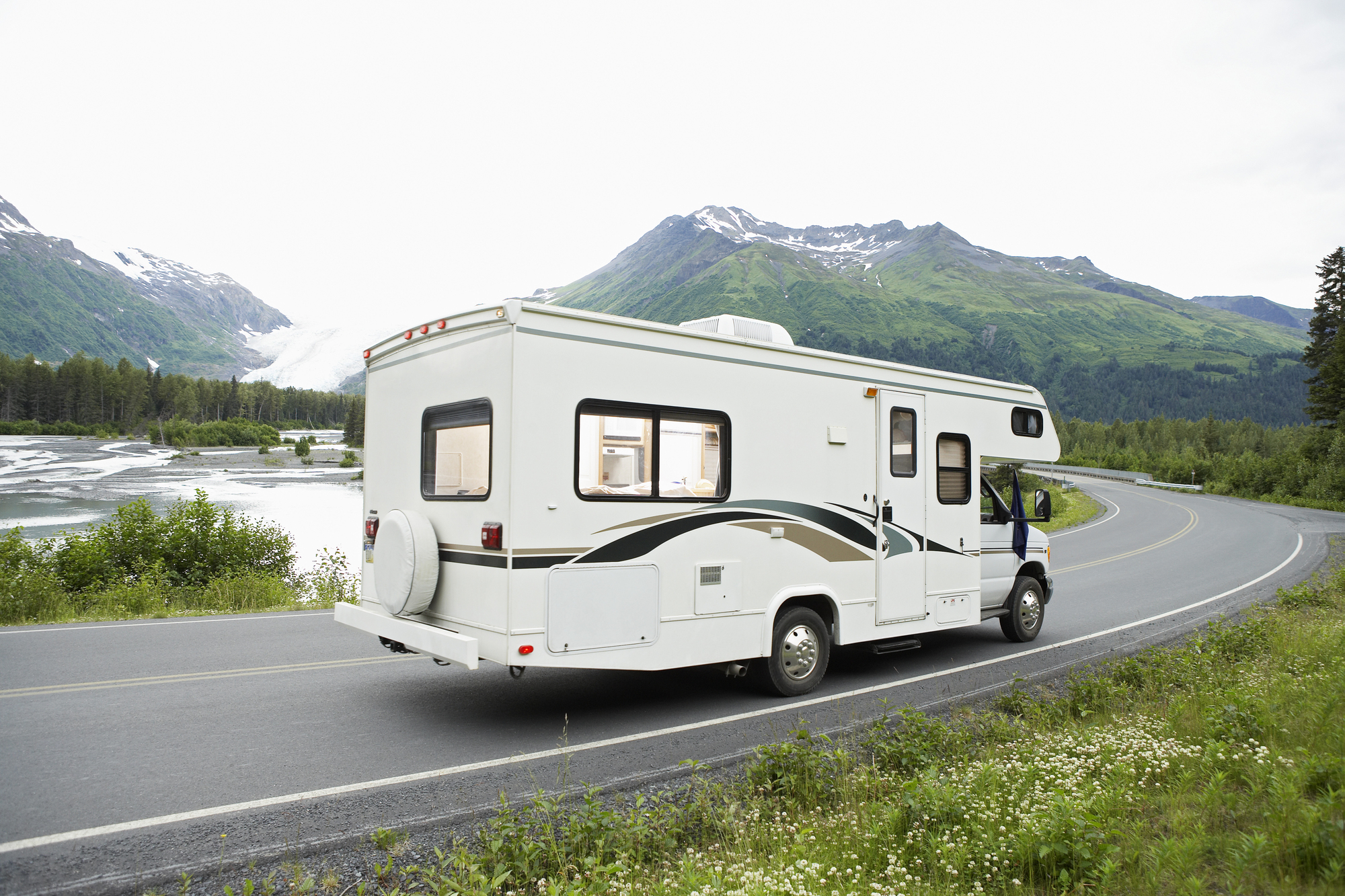 Camping in Style: Innovative RV Decor Ideas for the Modern Traveler