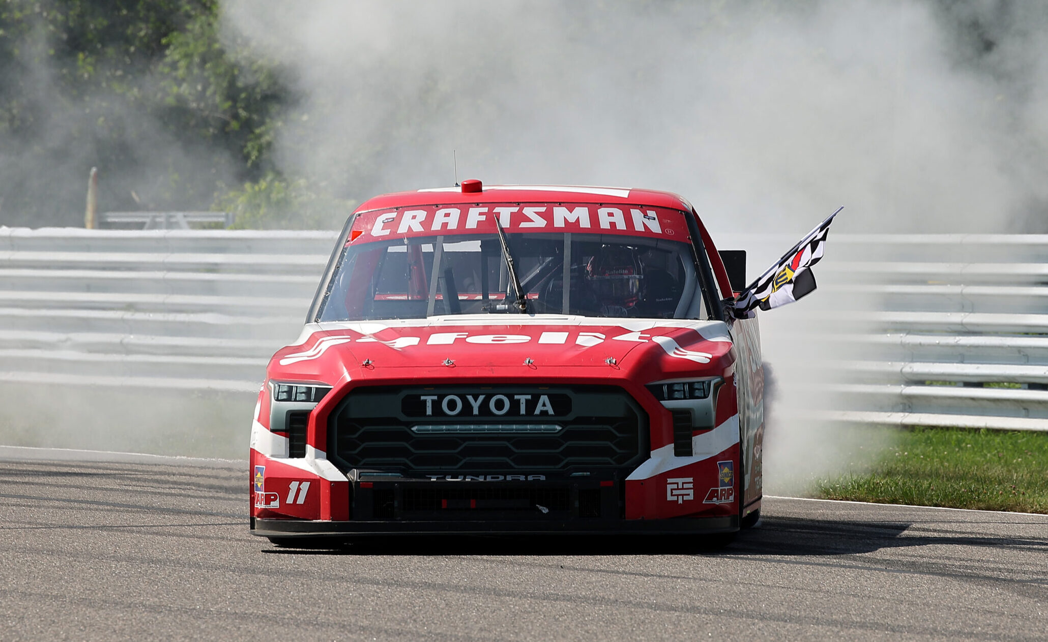 Heim dominates at Lime Rock Park