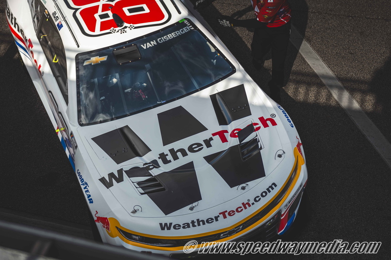 Shane van Gisbergen notches third Cup career pole at Chicago