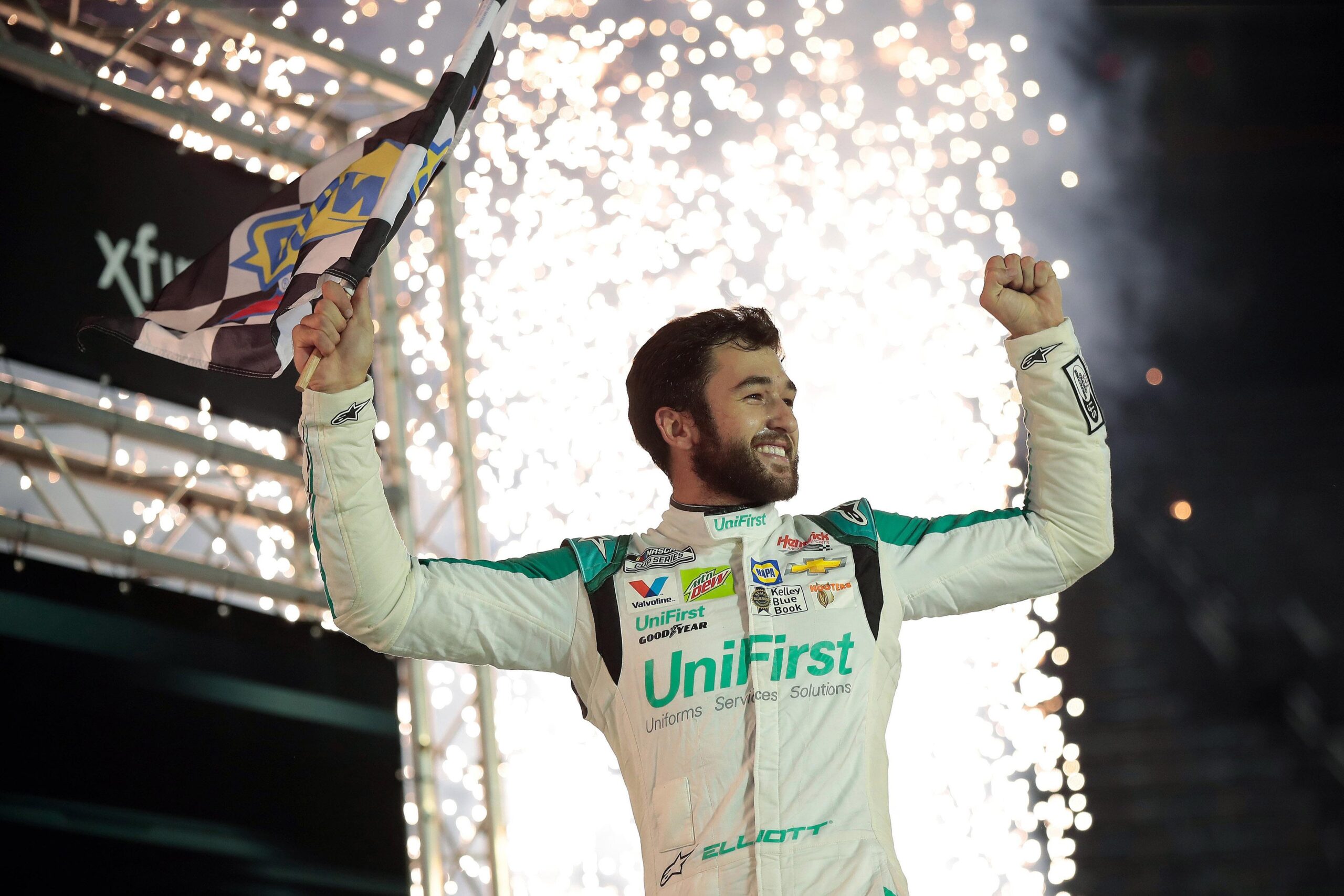 Chase Elliott Looking Forward to America’s Night Race, Says Bristol Provides Great Environment for NASCAR Racing