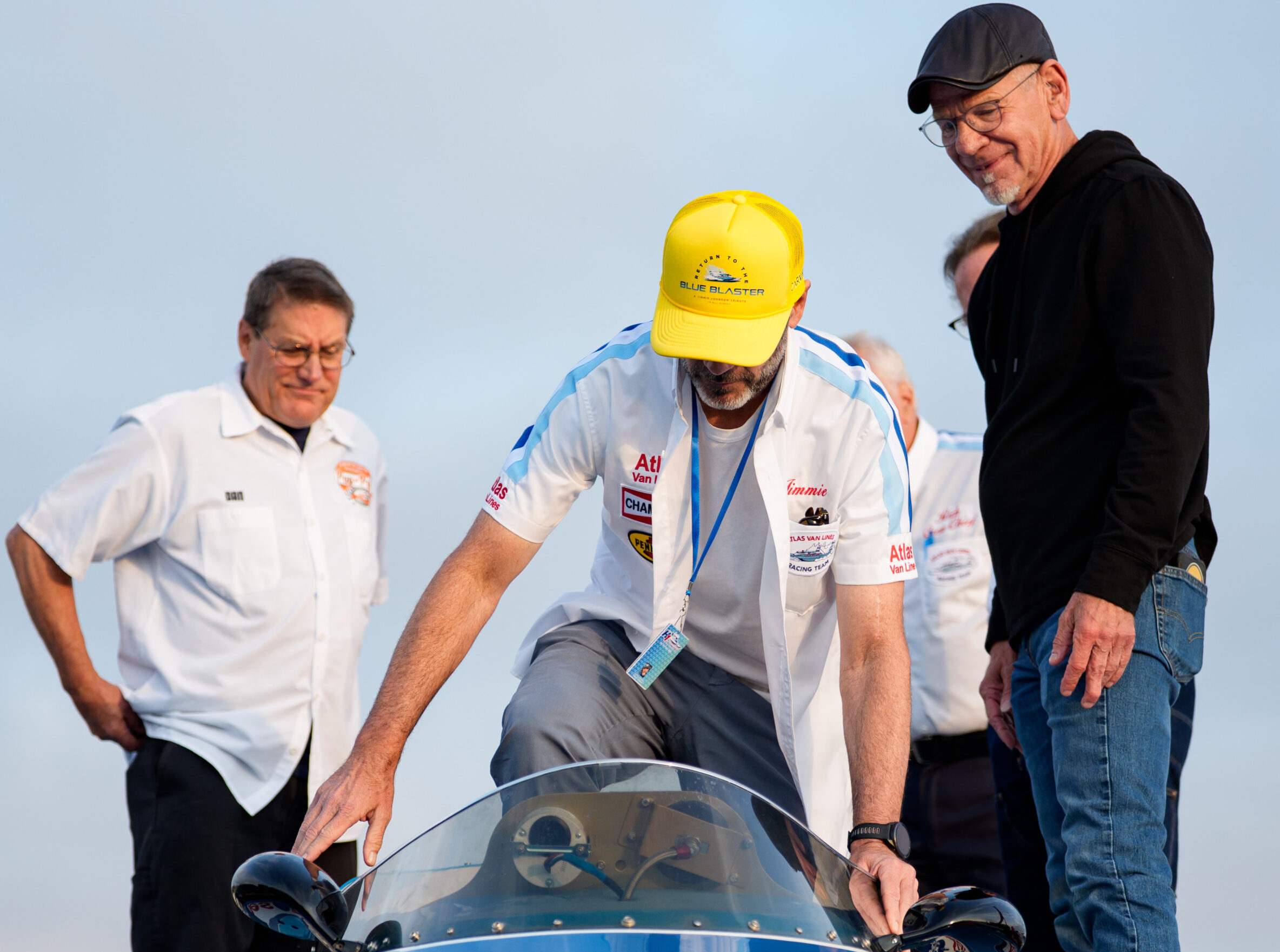 Jimmie Johnson Completes “Blue Blaster” Hydroplane in Tribute to Bill Muncey