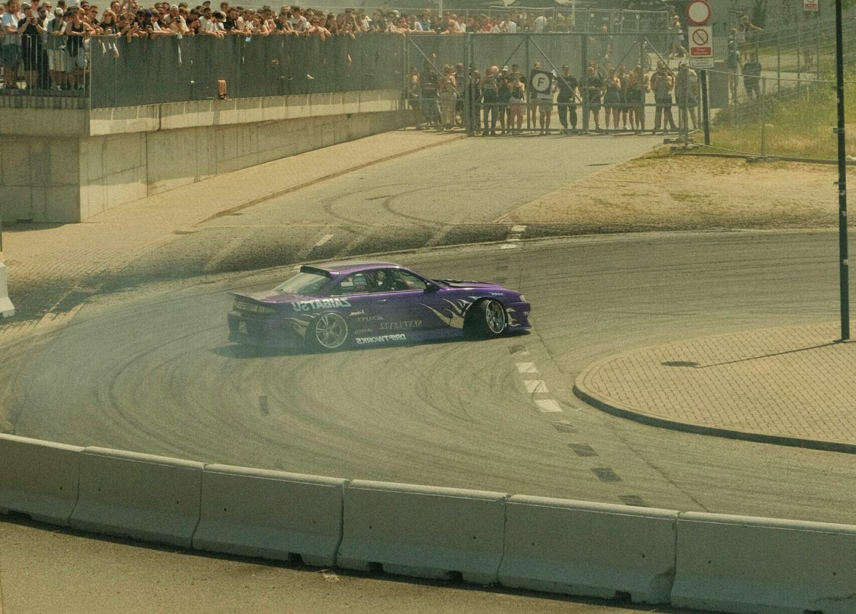 What Are the Potential Advantages of Betting with Offshore Sportsbooks?