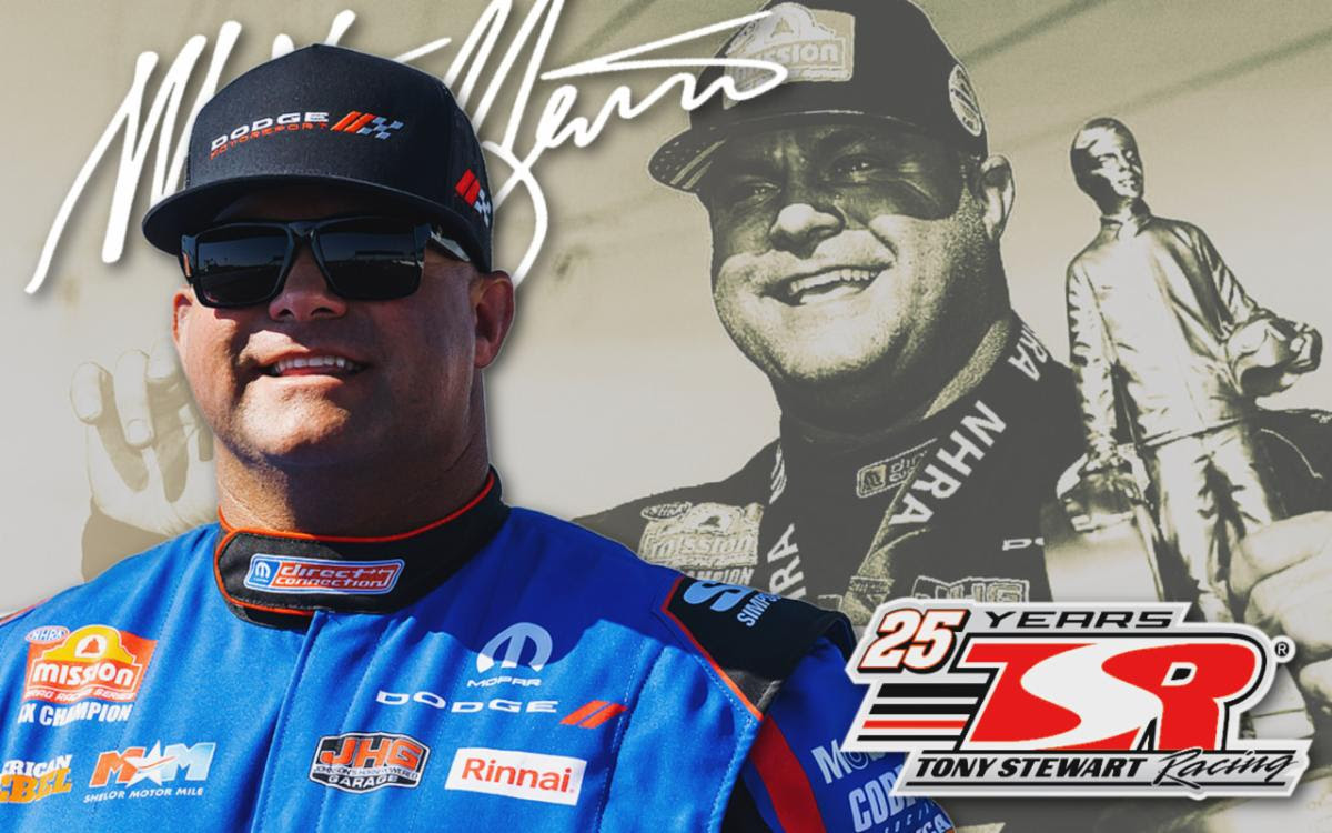 Matt Hagan Signs Multi-Year Extension With Tony Stewart Racing