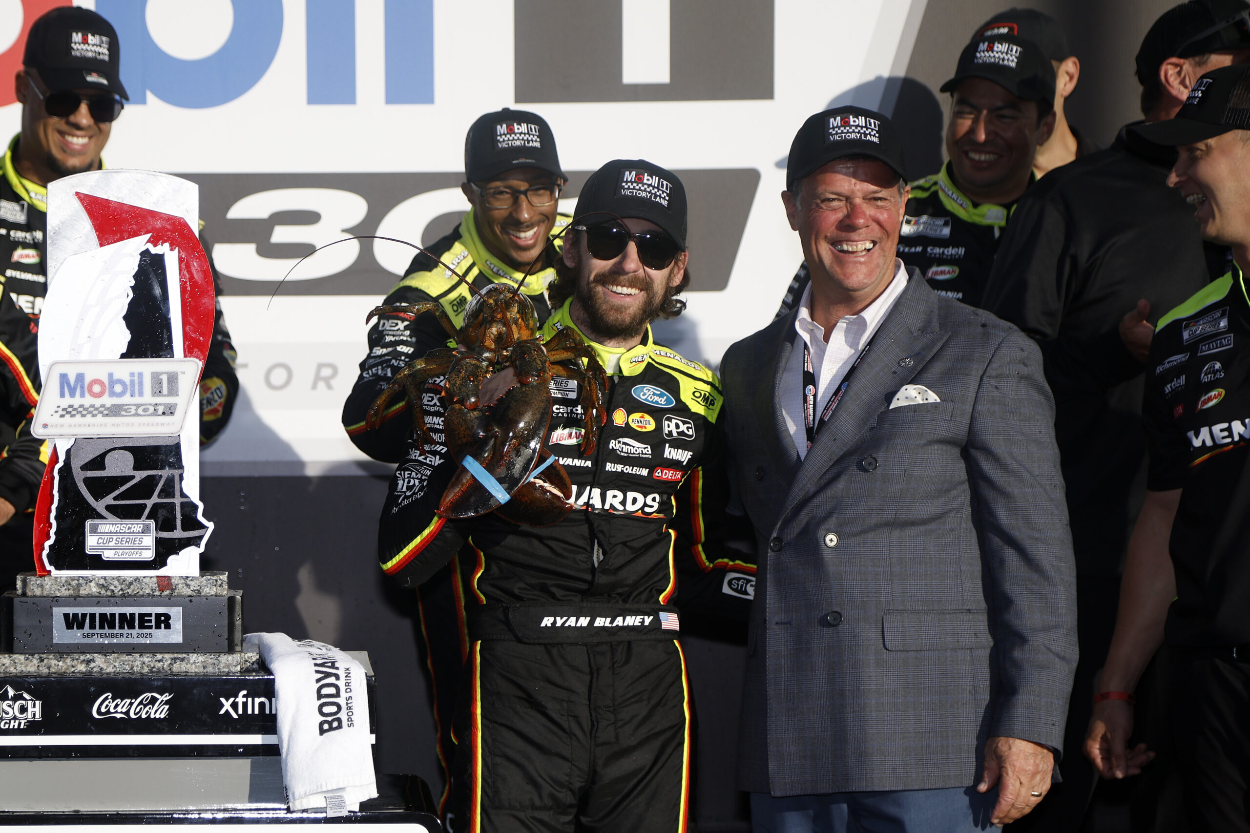 RYAN BLANEY WINS AT LOUDON, PUNCHES TICKET TO ROUND OF 8