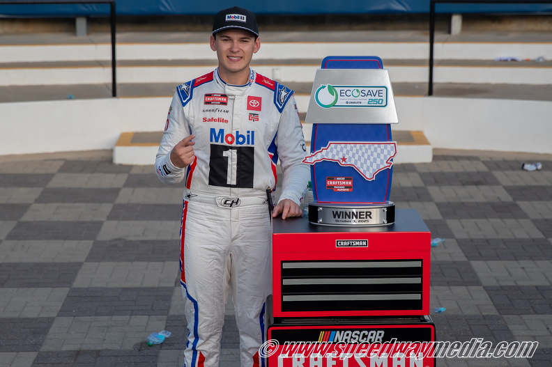Corey Heim rallies for wild Truck victory at Charlotte Roval; clinches Championship 4 berth