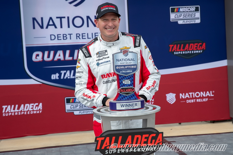 Michael McDowell notches second Cup pole of 2025 at Talladega
