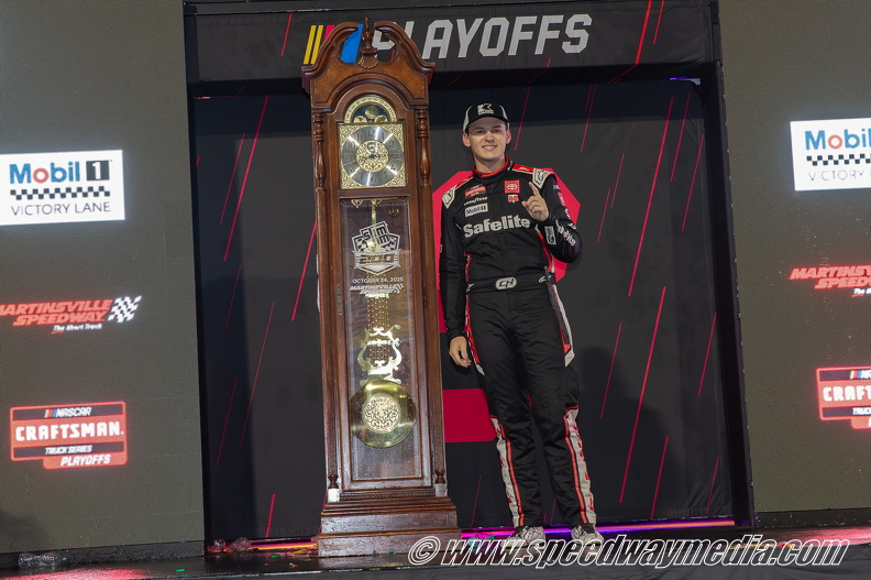 Corey Heim scores 11th Truck victory of 2025 at Martinsville; Championship 4 field set