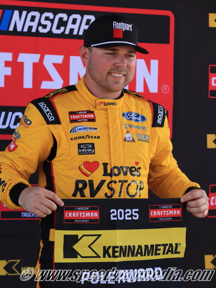 Layne Riggs claims final Truck pole position of 2025 at Phoenix