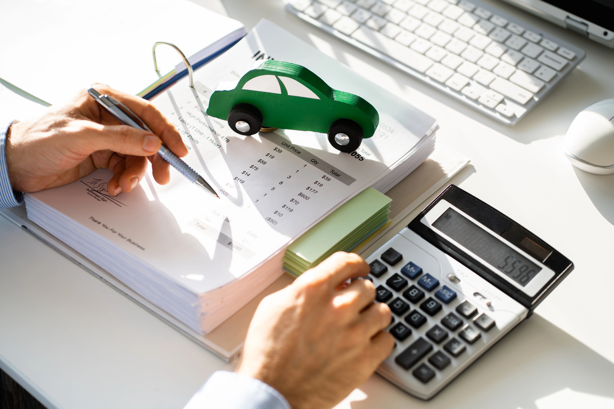 How Students Can Balance Car Expenses and Academic Costs