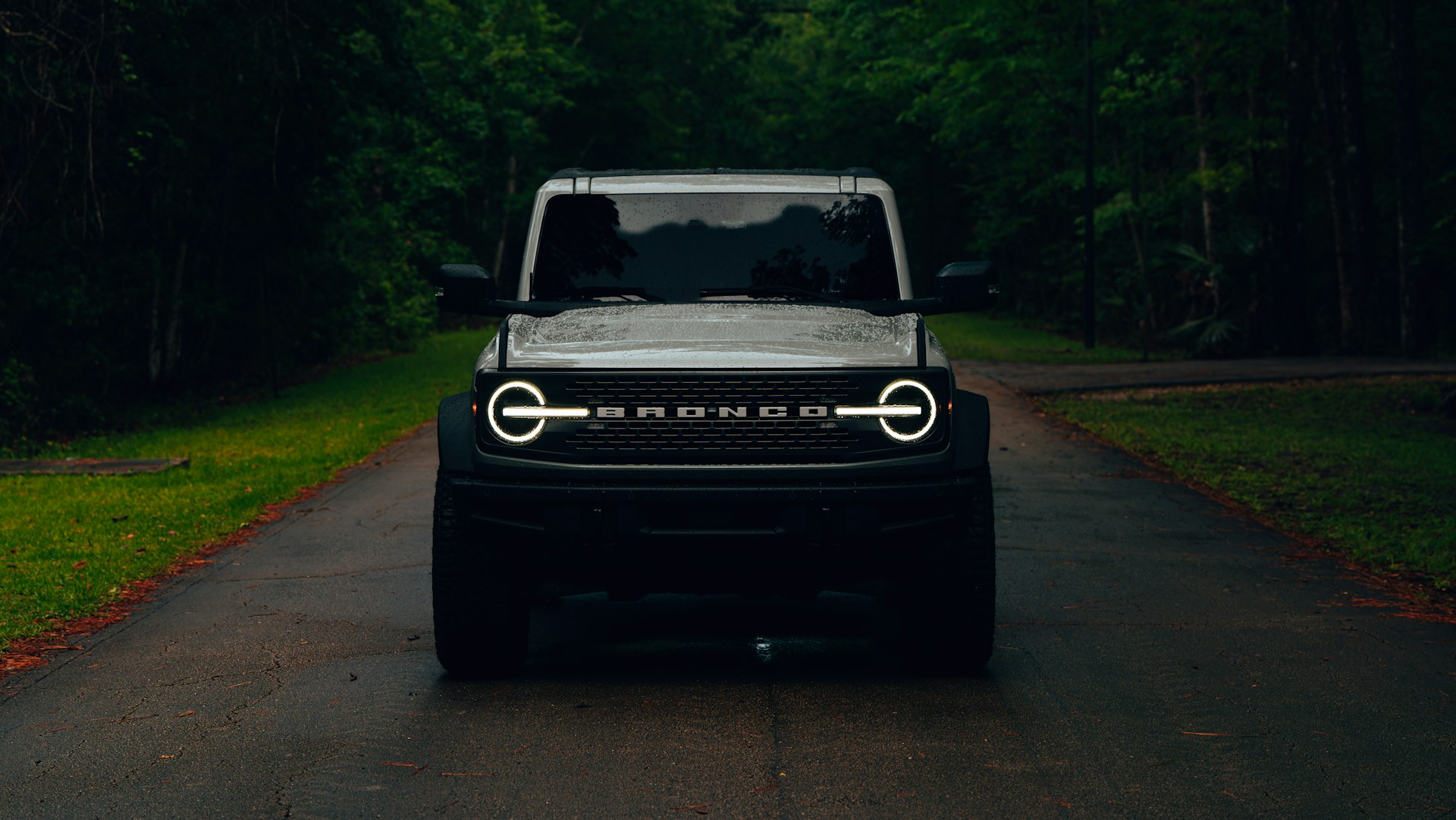 From the Track to the Trail: Why the Classic Bronco’s Racing Legacy Still Matters in Motorsports Culture