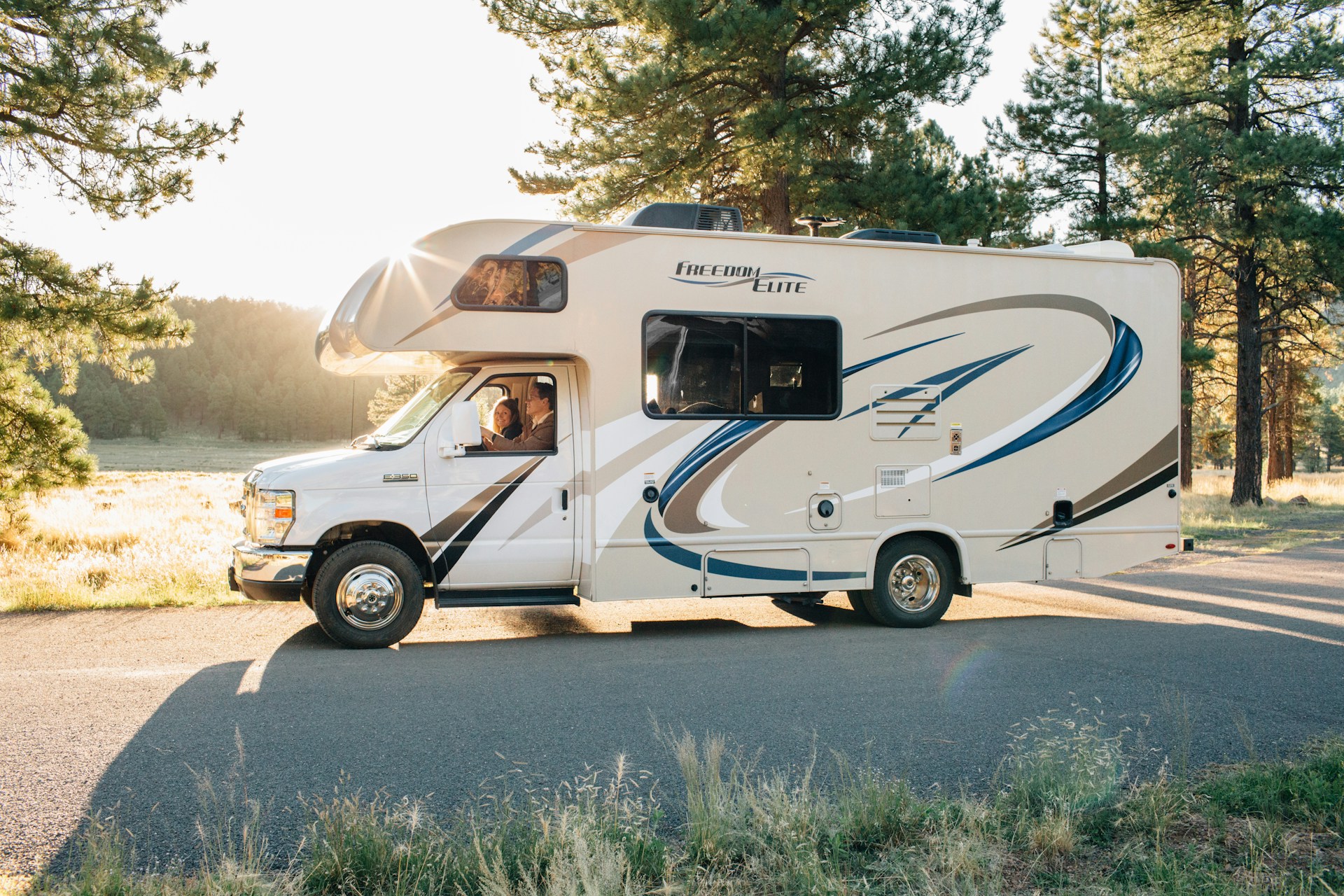 Signs It’s Time to Bring Your RV in for Service