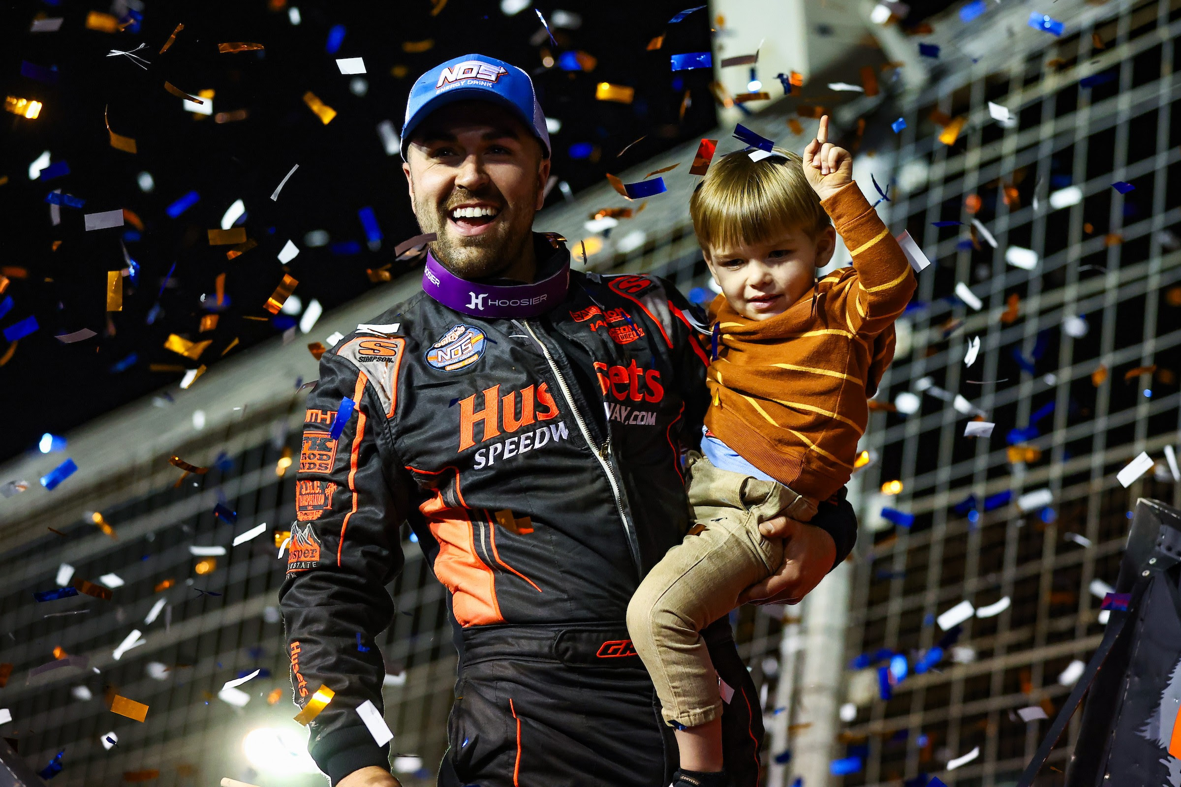 Gravel, Davenport, Payne Top the Field At Friday’s World of Outlaws World Finals