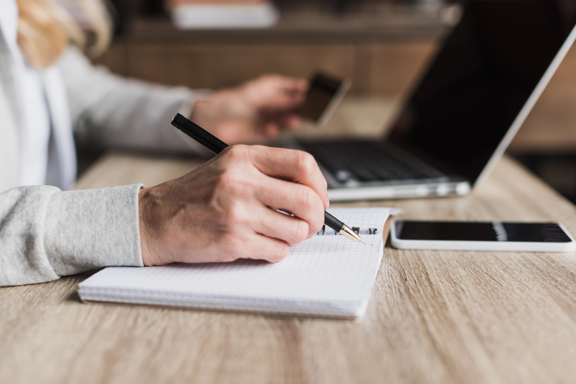 How do Students in China take Notes?