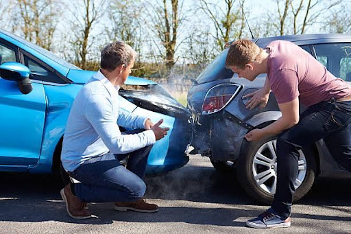 When Should You Consider Legal Advice After a Minor Crash?