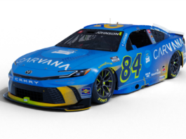 CARVANA AND JIMMIE JOHNSON UNVEIL 2026 DAYTONA 500 PAINT SCHEME