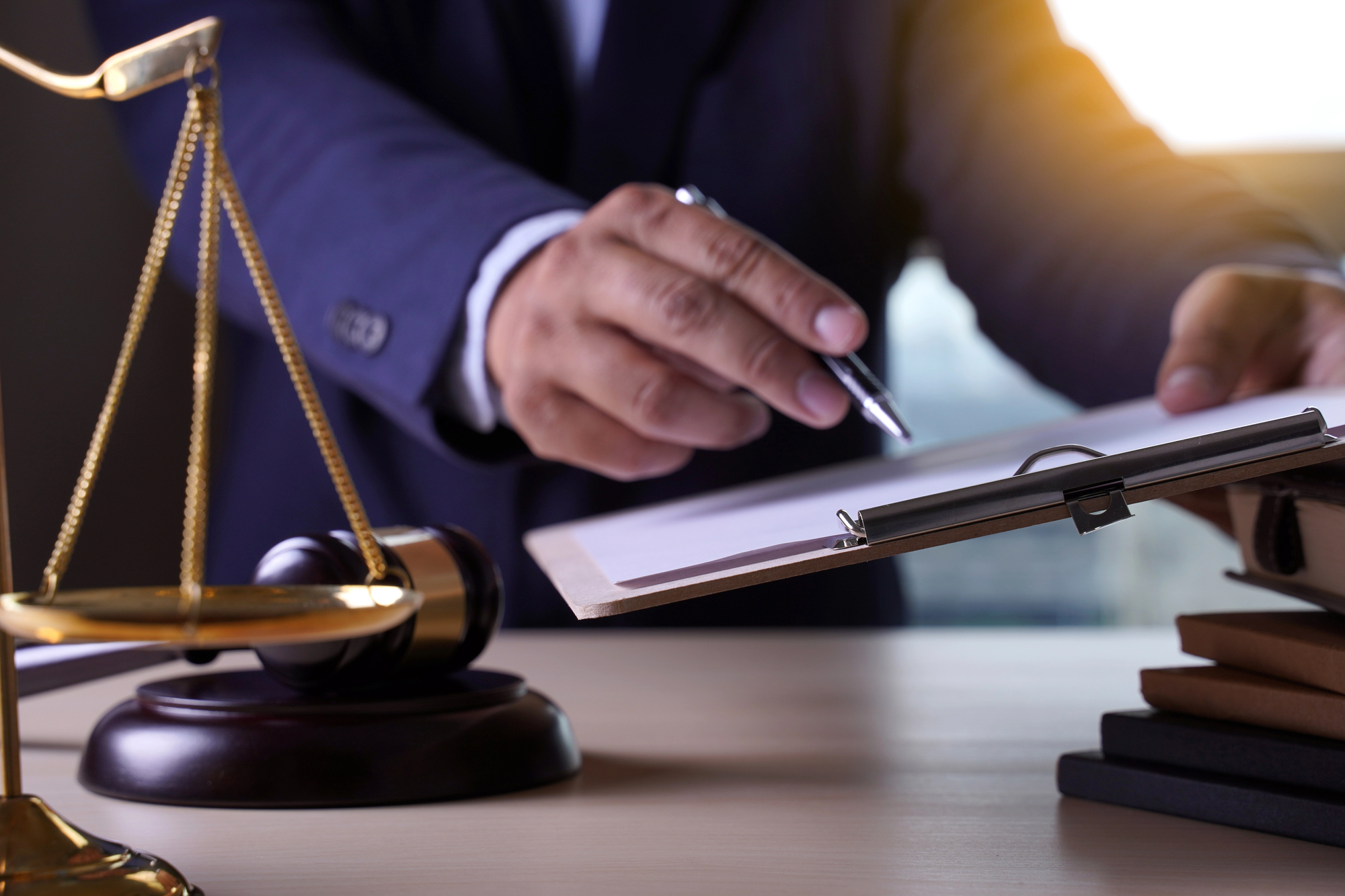 Do You Pay Upfront After a Crash? | Fees vs Expenses Explained