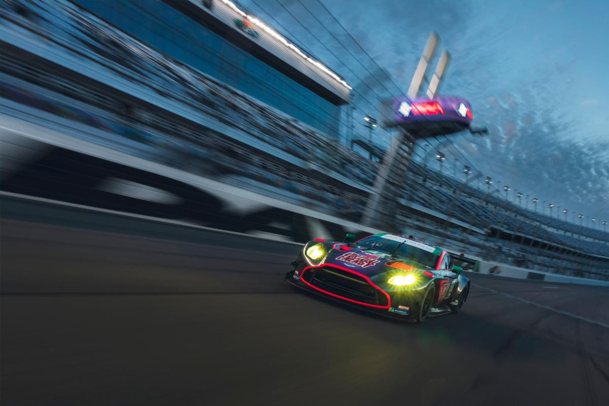 The Pitside Webstream Returns! Magnus Racing Ready for Rolex 24 At Daytona