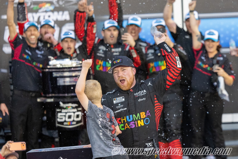 Tyler Reddick to Start First in NASCAR Autotrader 400 at Atlanta