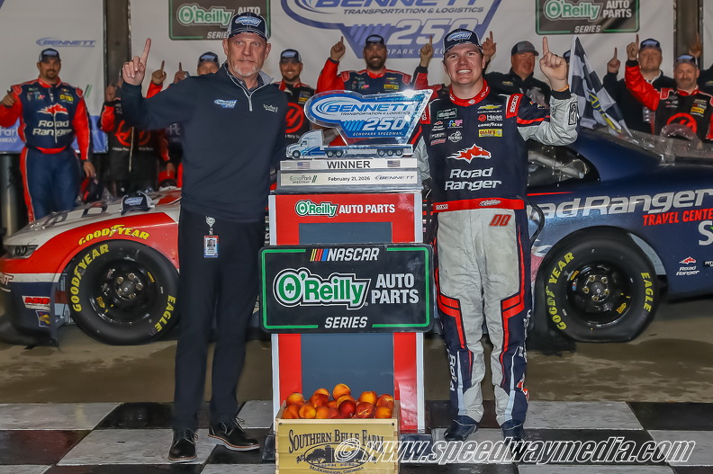 Sheldon Creed capitalizes for first O’Reilly career victory at Atlanta