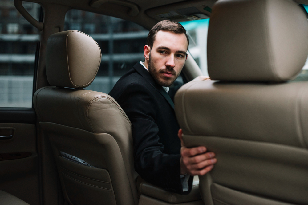 Luxury Chauffeur Services: The Preferred Choice for Executives and VIP Travellers
