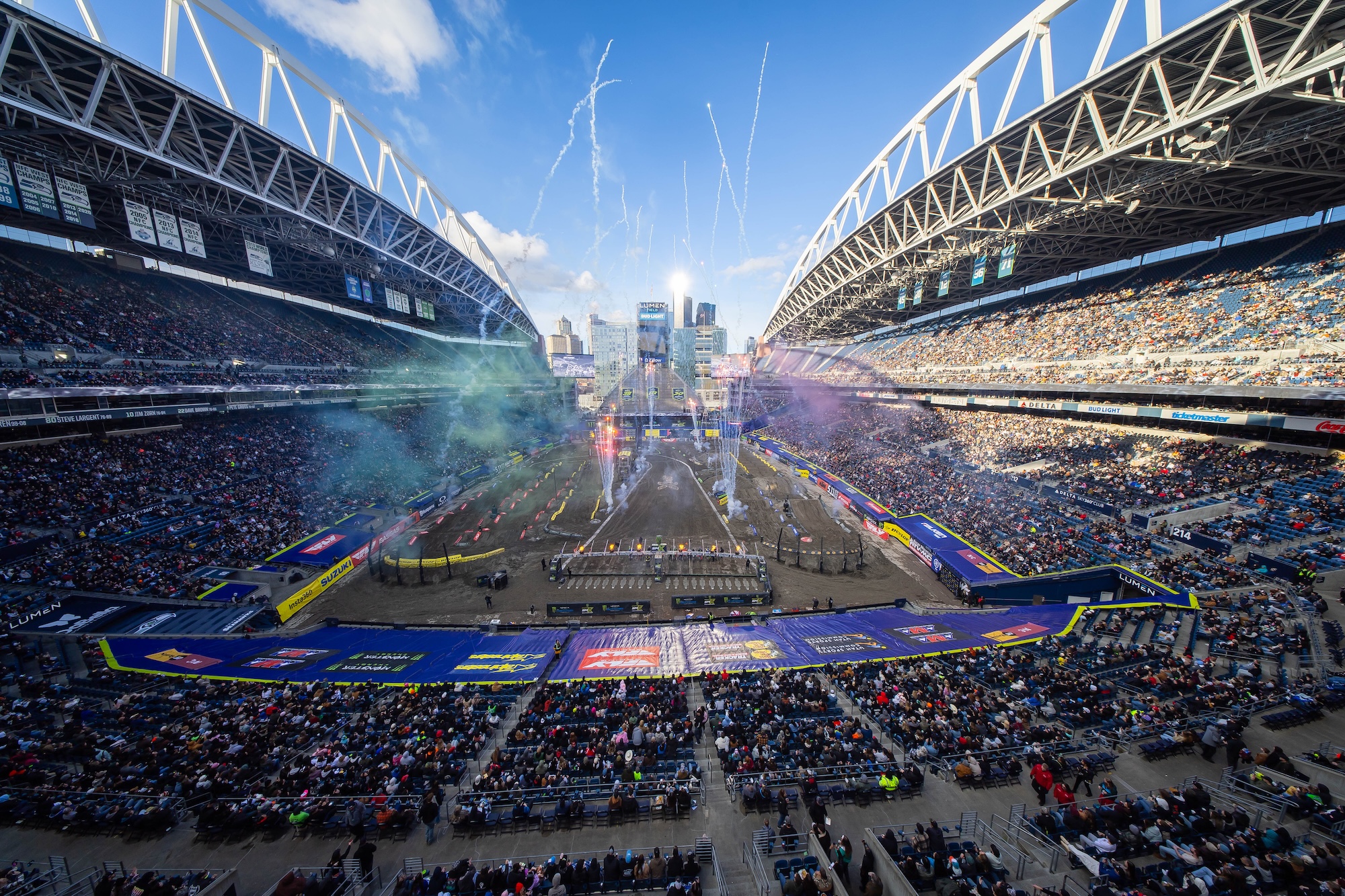 Eli Tomac Clinches Third Supercross Win of the Season in Seattle