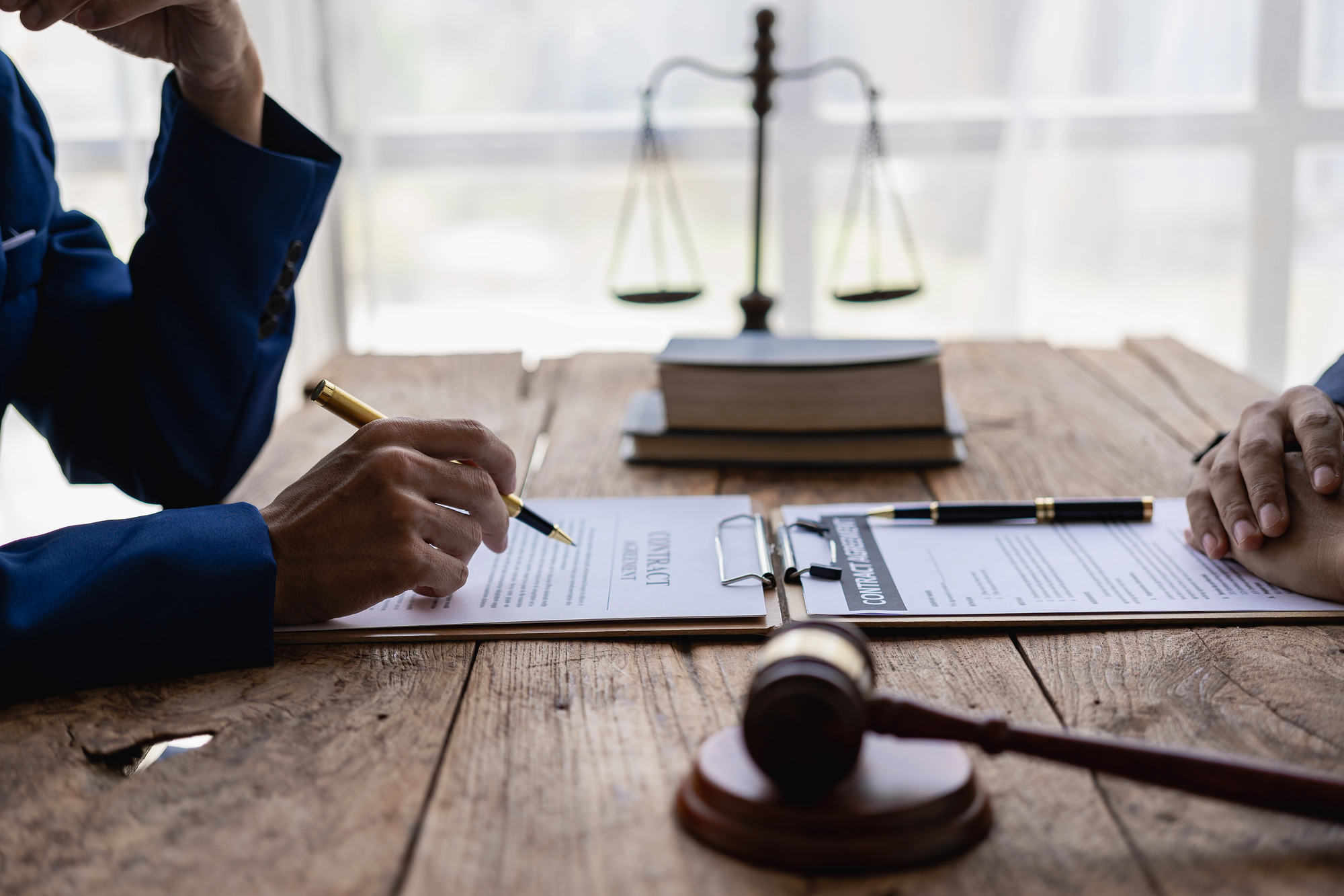 Choosing a Michigan Injury Attorney Isn’t About Flash, It’s About Mechanics